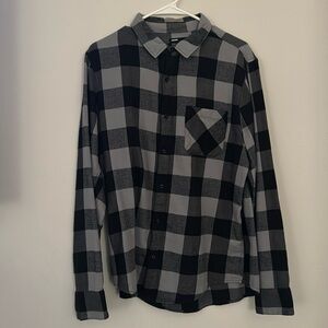 Public opinion button shirt size medium